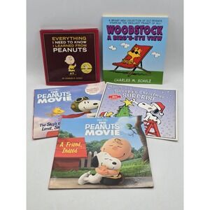 5 Lot Of Snoopy And Friends Posters, Books, & Memorabilia - The Peanuts‎ Movies